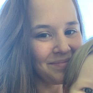 Meet your Posher, Allyson